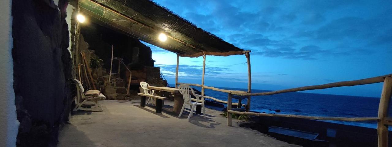 Casita Pajero En El Pozo De Las Calcosas, El Hierro Kültér fotó